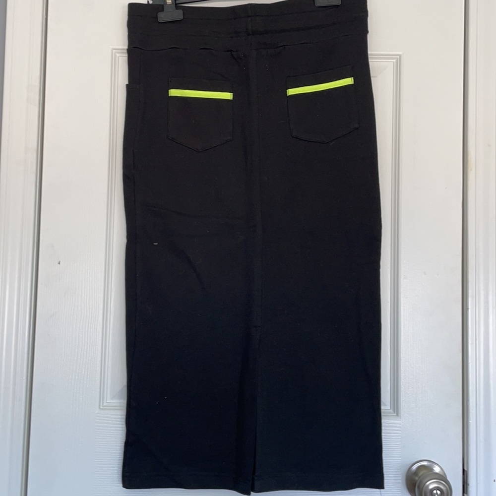 Hip sweatshirt skirt - Picture 3 of 3